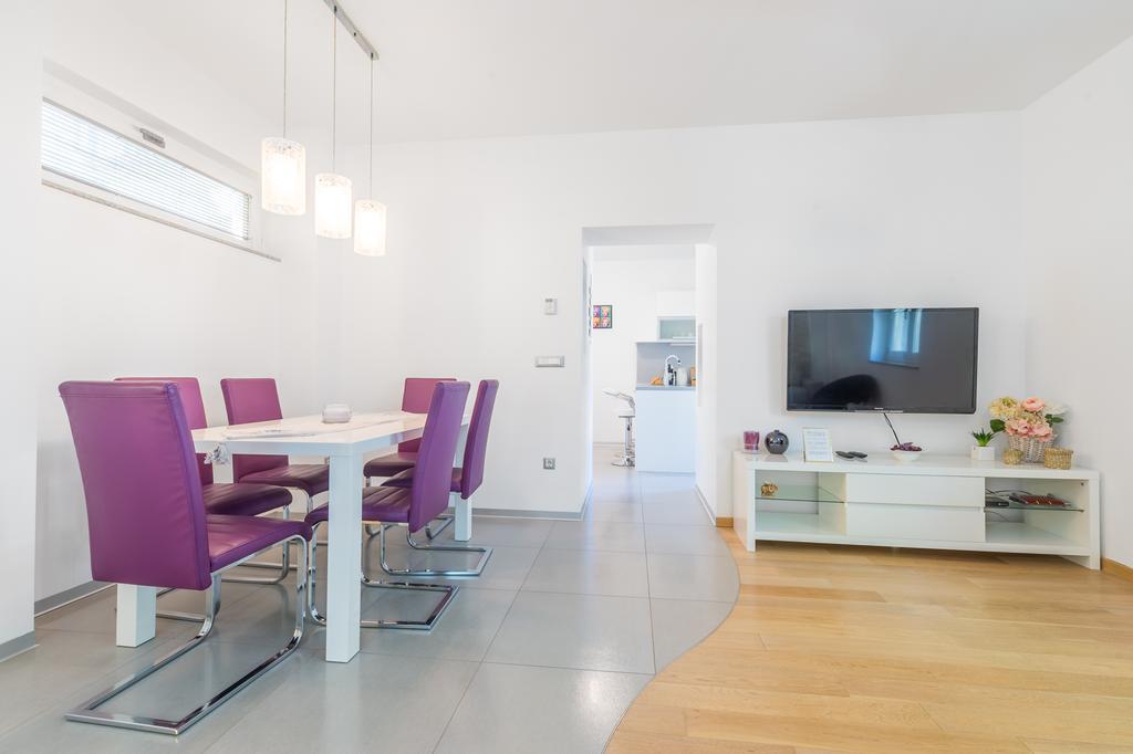 Fine Apartment Janeza Pavla Λιουμπλιάνα Εξωτερικό φωτογραφία