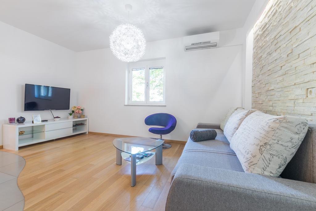 Fine Apartment Janeza Pavla Λιουμπλιάνα Εξωτερικό φωτογραφία